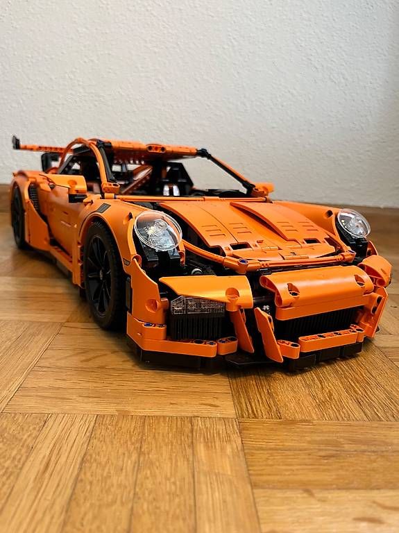 Kit di costruzioni: Lego Technic Porsche 911 GT3 RS – Usato da Bassersdorf venduto da Anp7902 4