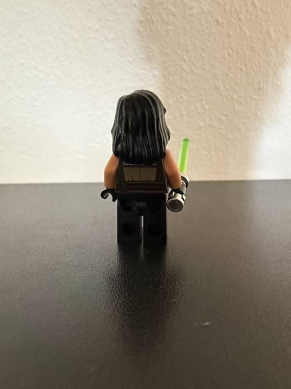 Lego Statuette: LEGO Star Wars Quinlan Vos Minifigur – Usato da Zürich venduto da Liam_Hess 1