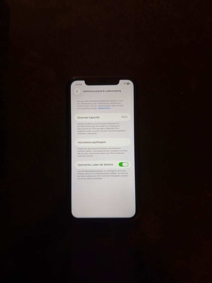 Apple Telefoni cellulari / Smartphones: iPhone 11 AKKU 100% – Nuovo (secondo la descrizione) da Emmen venduto da Brahim 3