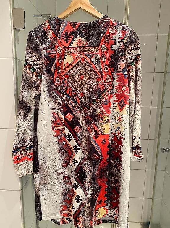 Vestes: Extravaganter bunter Blazer in Grösse L – D'occasion à Kilchberg ZH par Mirida 3