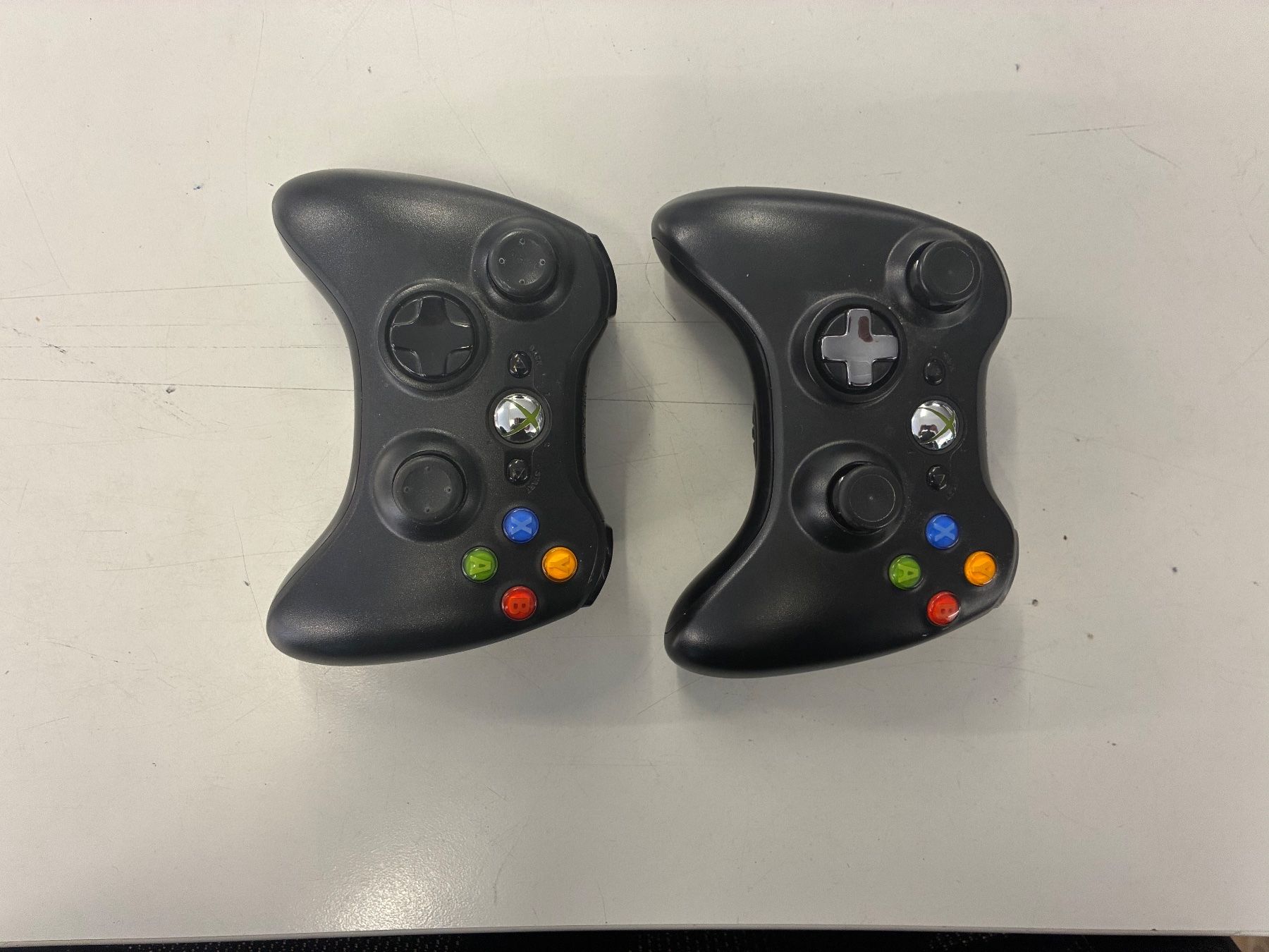 Consoles: Xbox 360 Konsole mit 10 Spielen – D'occasion à Dübendorf par sdbu-frappant 3