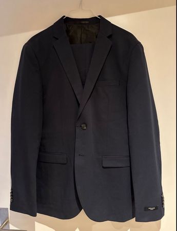 Anzug von Jack&Jones Gr. 50 dunkelblau neuwertig