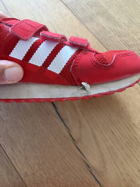 Adidas Scarpe da uomo: Adidas Sneakers – Usato da Schwarzenburg venduto da SchoggoLoggo 4