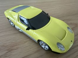 1:43 Modellauto wie auf den Bildern ersichtlich
