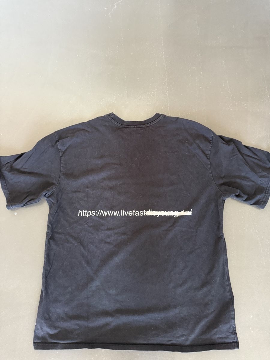 Live Fast Die Young T-Shirts: LFDY T-Shirt XL Schwarz – Gebraucht aus Zürich von luc_6qzx 1