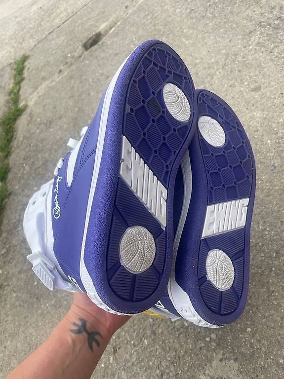 Damenschuhe: Baskets Ewing Athletics bleues et blanches taille 41 – Gebraucht aus Orny von man_r5s9 2
