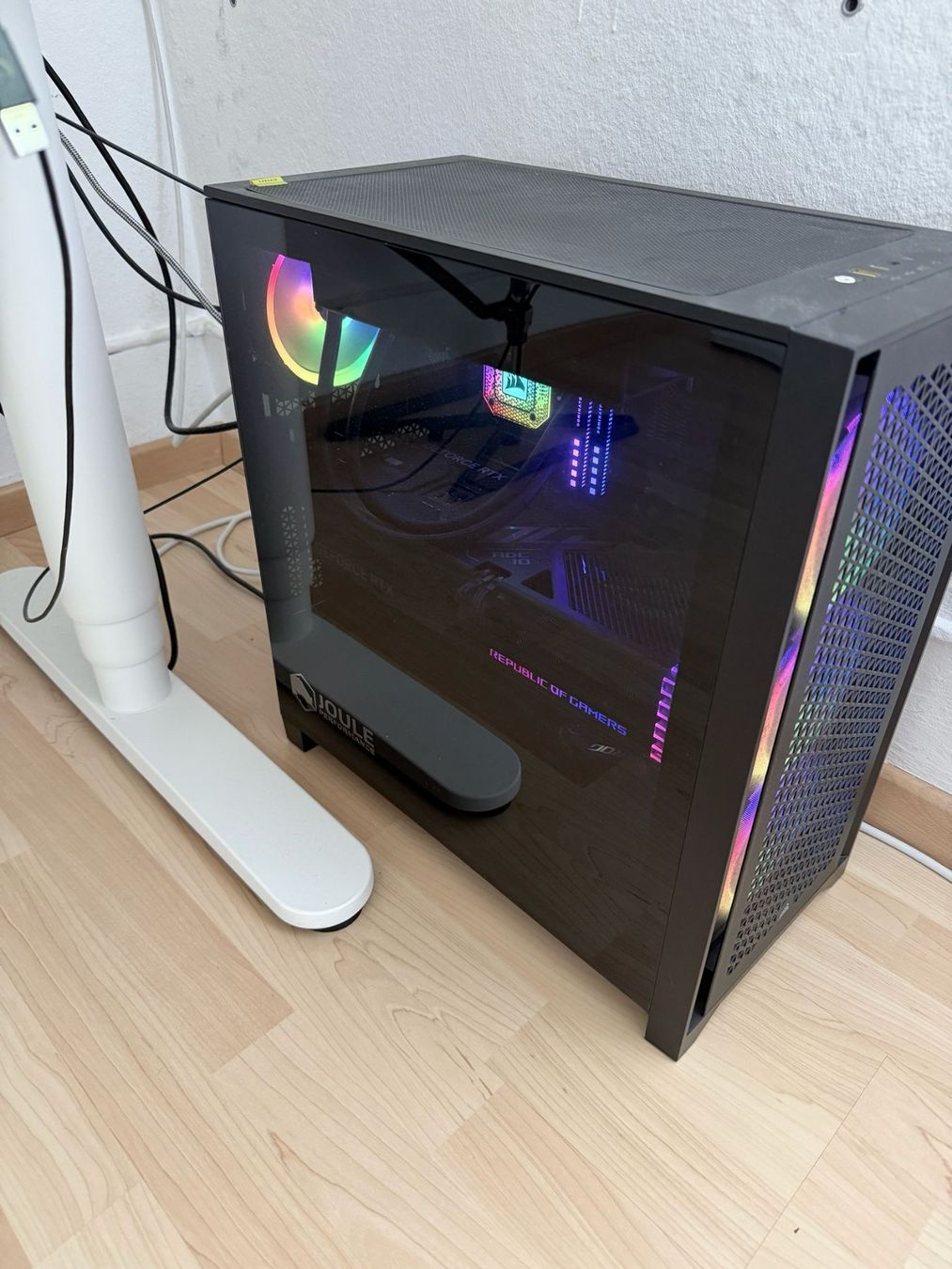 PCs: High-End Gaming Setup | RTX 4090 | Intel i9-13900K | OLED Mo – D'occasion à ostermundigen par florind02 3