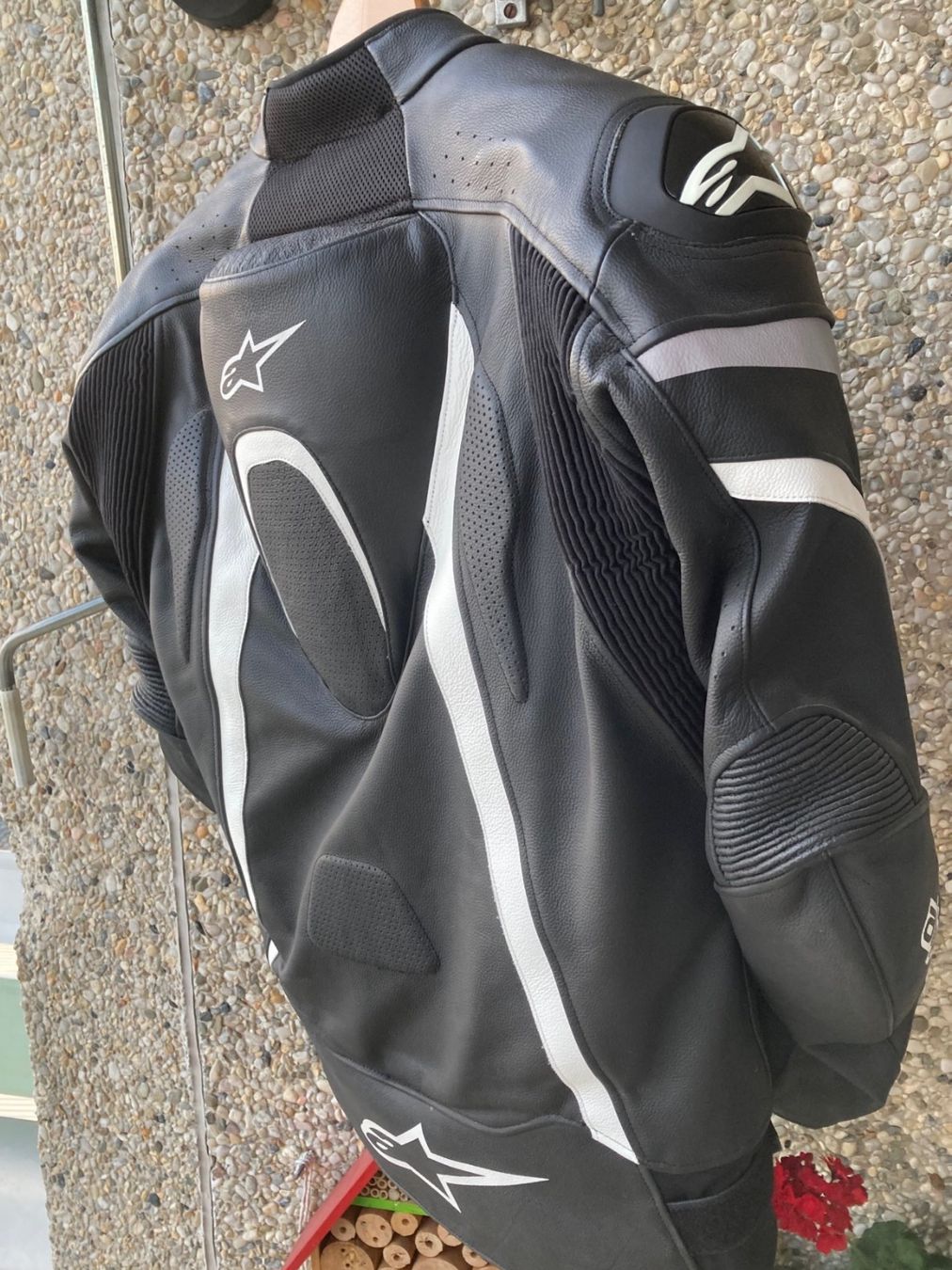 Alpinestars Completi: Combi cuir, Alpinestars Motegi, 2 pièces – Nuovo (secondo la descrizione) da Aïre venduto da ren_8qc2 2
