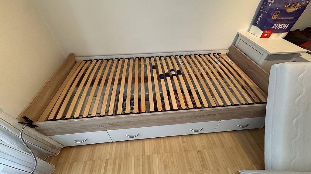 Lits: Jugendbett – D'occasion à Therwil par Fabsiwi 1