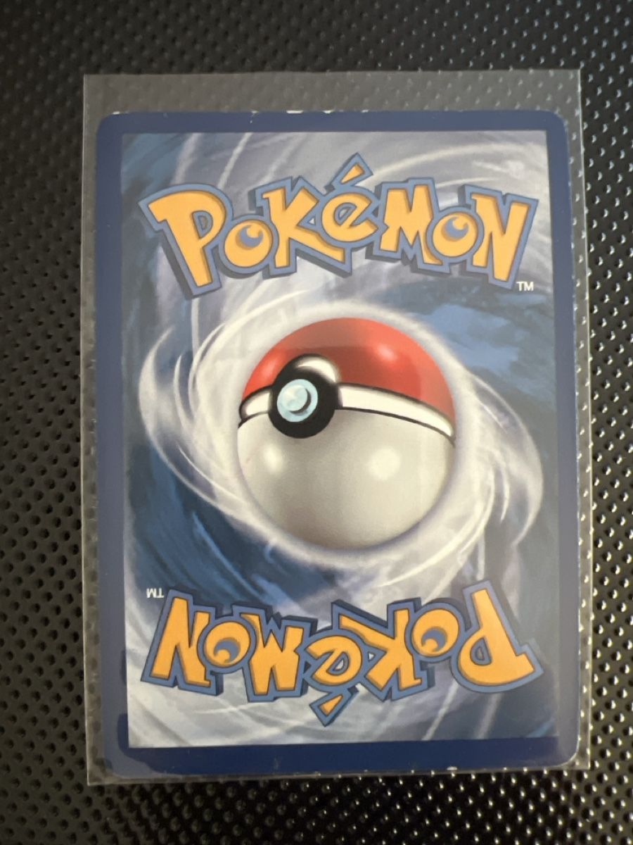 Pokémon Carte collezionabili: Pokemon Flying Pikachu V #6  – Usato da Goldach venduto da zek_j7p8 2