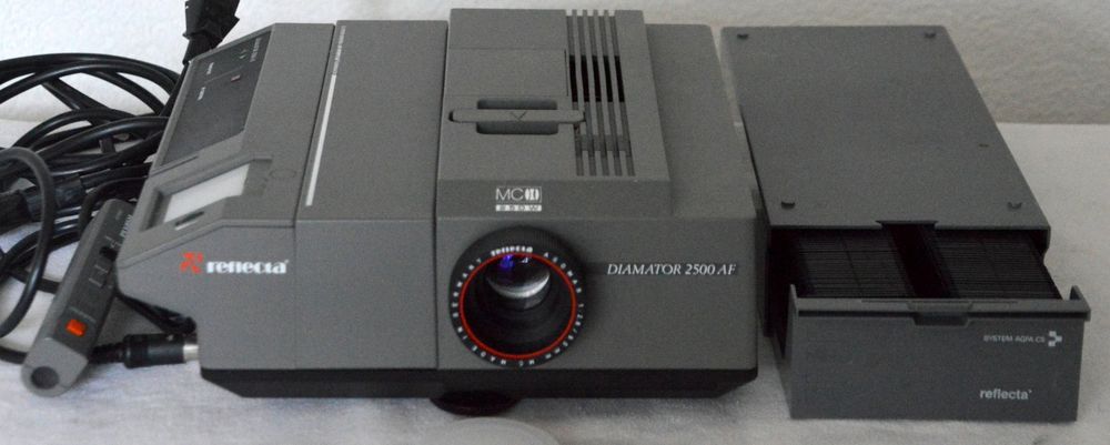 Diaprojektor Reflecta Diamator 2500 AF projecteur