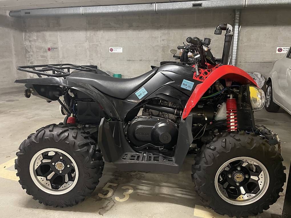 ATV / Quad: Arctic cat cr 450 4x4 – Usato da Brunnen venduto da HaSe8773 1