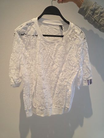 Marc Cain Shirt, Grösse N6, weiss mit Blumenmuster Top