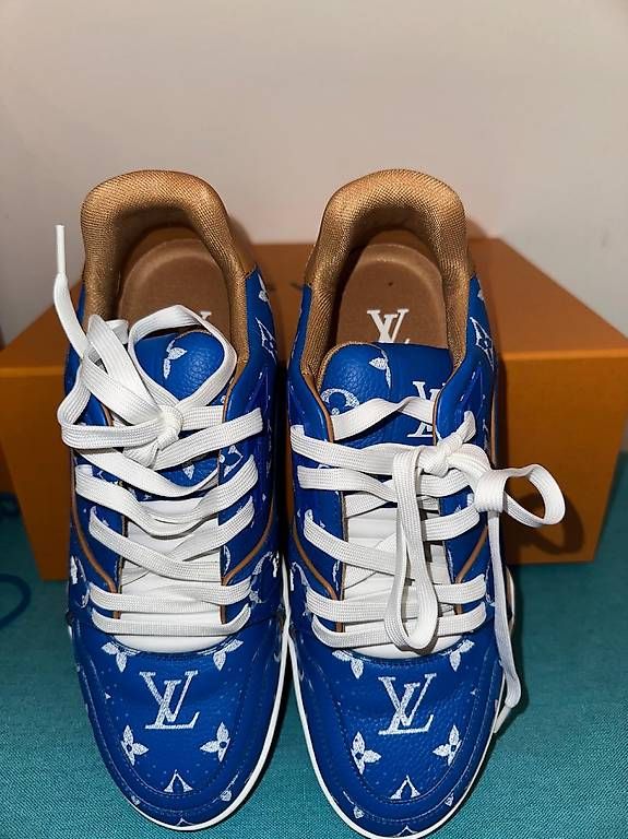 Damenschuhe: Louis Vuitton P9 Sneakers – Gebraucht aus Zürich von mon_gq6r