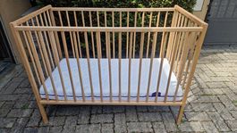 Lit bébé à barreaux bois naturel + matelas 60x120