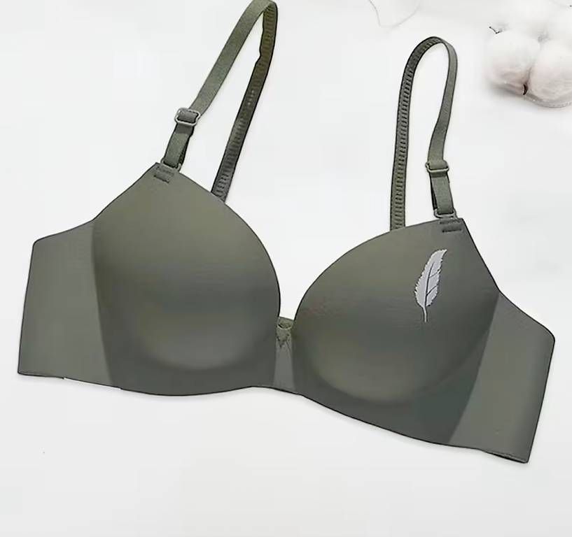 Altra biancheria intima: Push-up BH 75 B – Usato da Uster venduto da Lia75