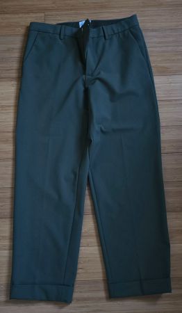 CLOSED Hosen Damen olive Grösse 29 neuwertig