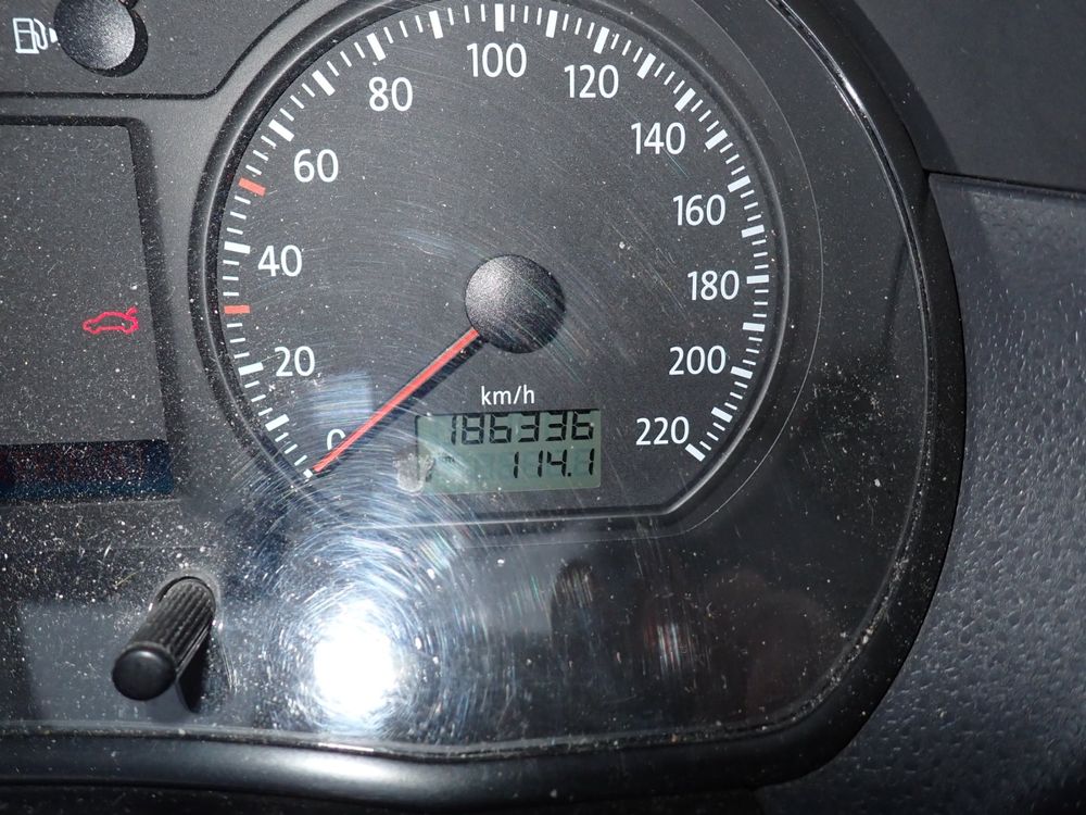 VW POLO 8