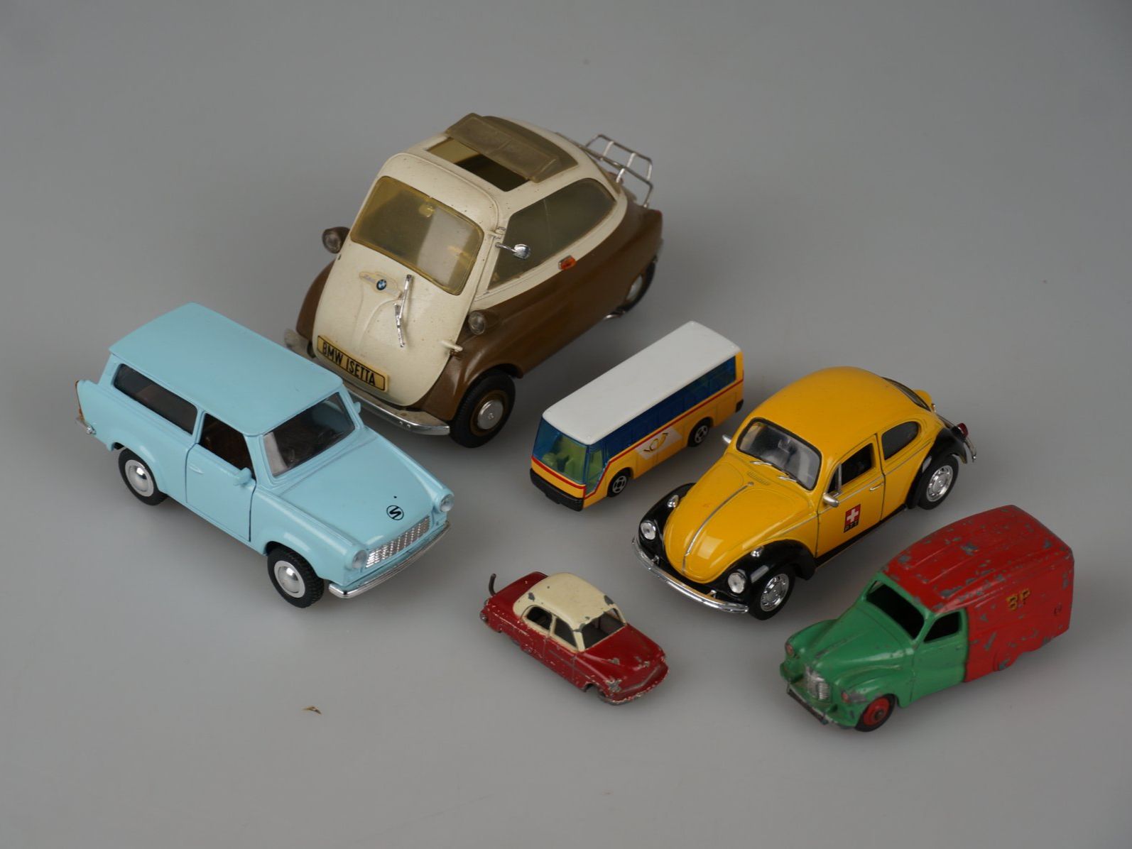 Voitures modèles: Diverse Automodellen – D'occasion à Rüti ZH par Restwert_Rueti_ZH