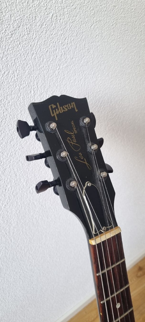 Gibson Strumenti musicali: E-Gitarre Gibson Les Paul Special 2001 – Usato da Aarau venduto da Janna_Valkosipuli 1