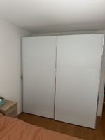 Spacious Sliding Door Wardrobe 