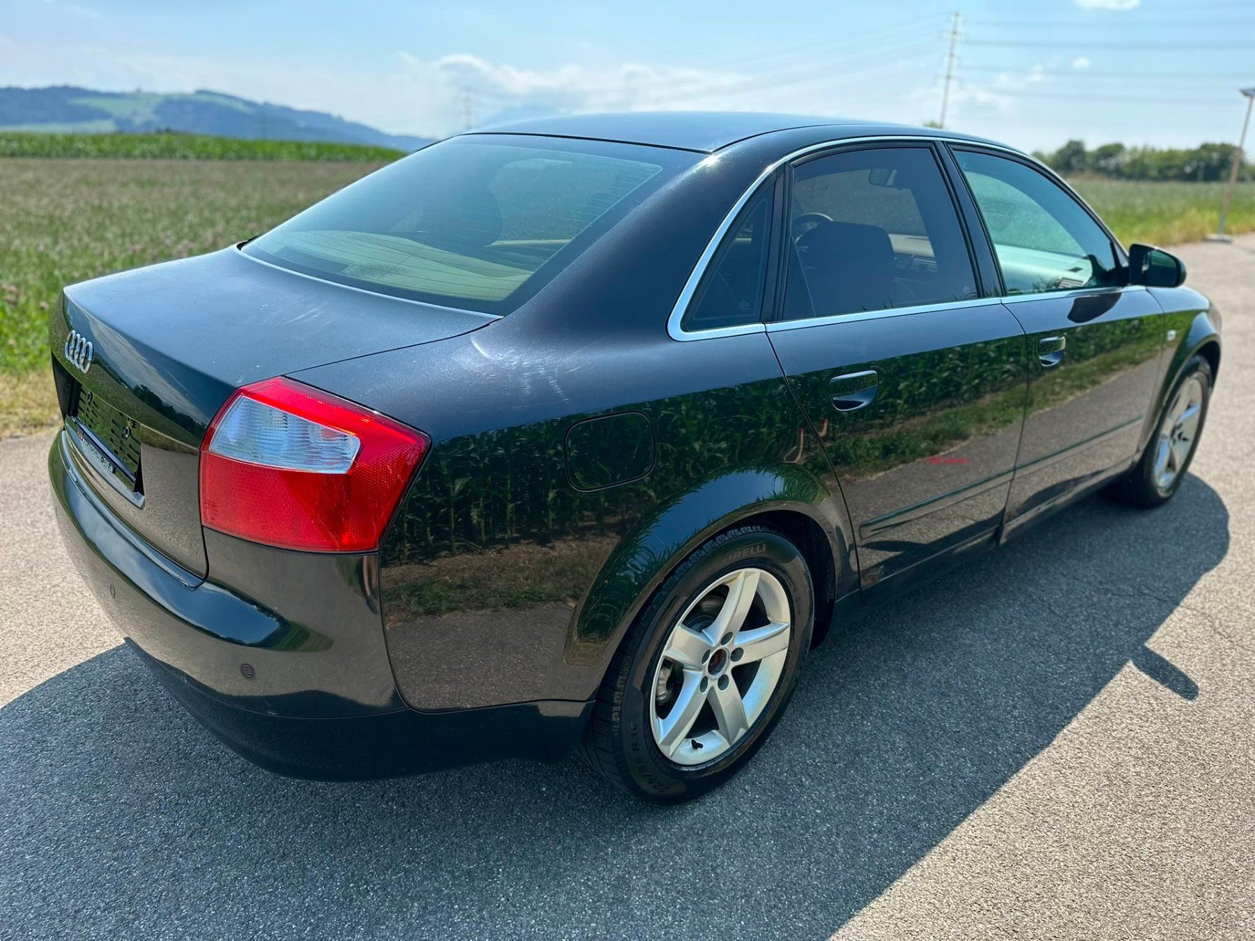 Audi Autos: AUDI A4 2.5 TDI quattro – D'occasion à Hünenberg par Auto-Klinik01 5
