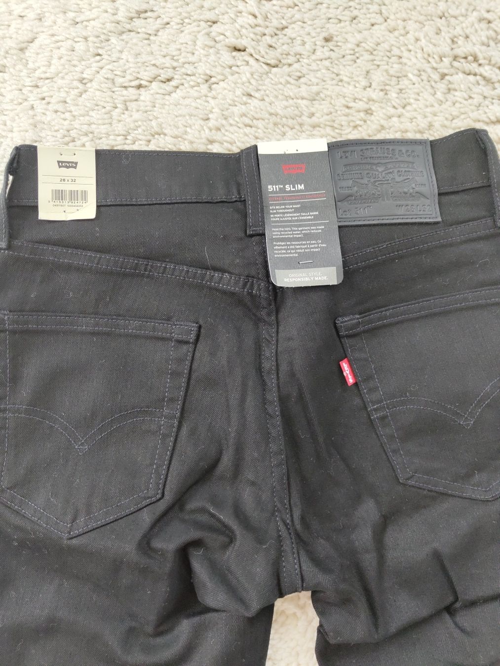 Levi's Jeans: Levi's 511 Slim, Schwarz, Jeans, Grösse 28/32 – Neu und originalverpackt aus Glattbrugg von Ata-M 3