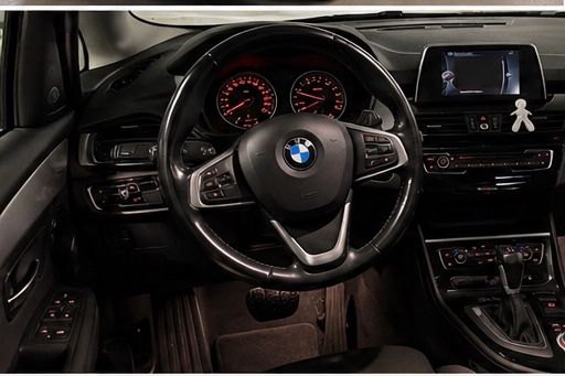 Autos: Bmw 218D / Tourer / Automat /ab 500.- Fr – Gebraucht aus Oberuzwil von S_Tar 4