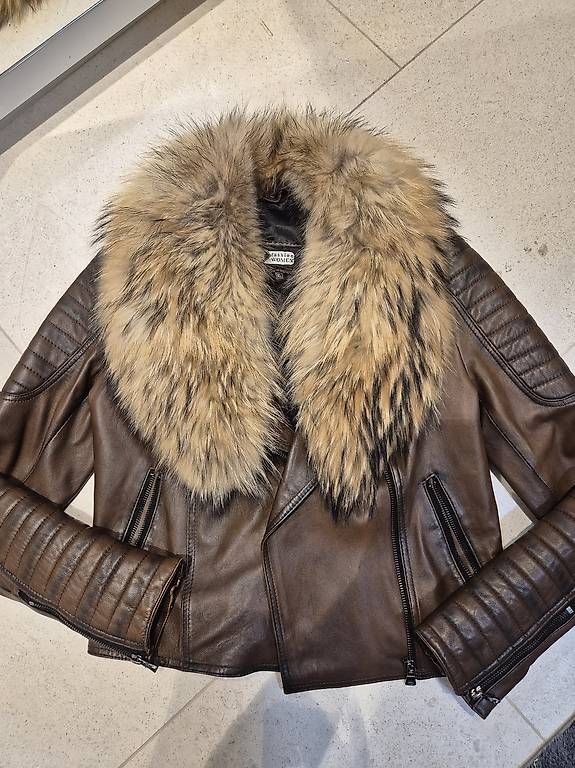 Jacken: Echt Lederjacke Damen – Gebraucht aus Hochdorf von Isa.9944