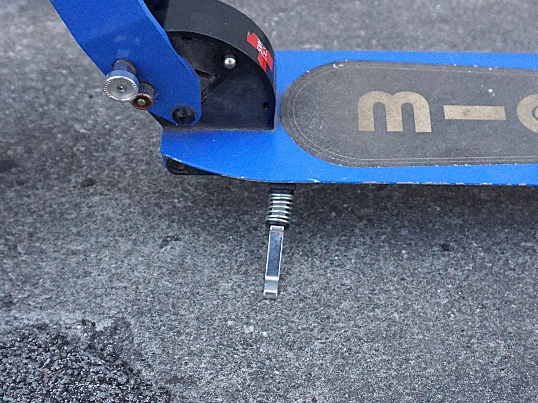 Micro Kickboard: Micro Trottinett (Tretroller) blau – Usato da Pratteln venduto da Restwert_Pratteln 5