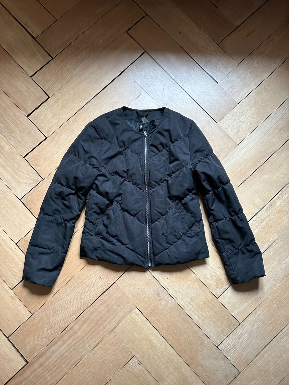 H&M Jacken: Jacke schwarz - 34 – Gebraucht aus Zürich von Diazaio
