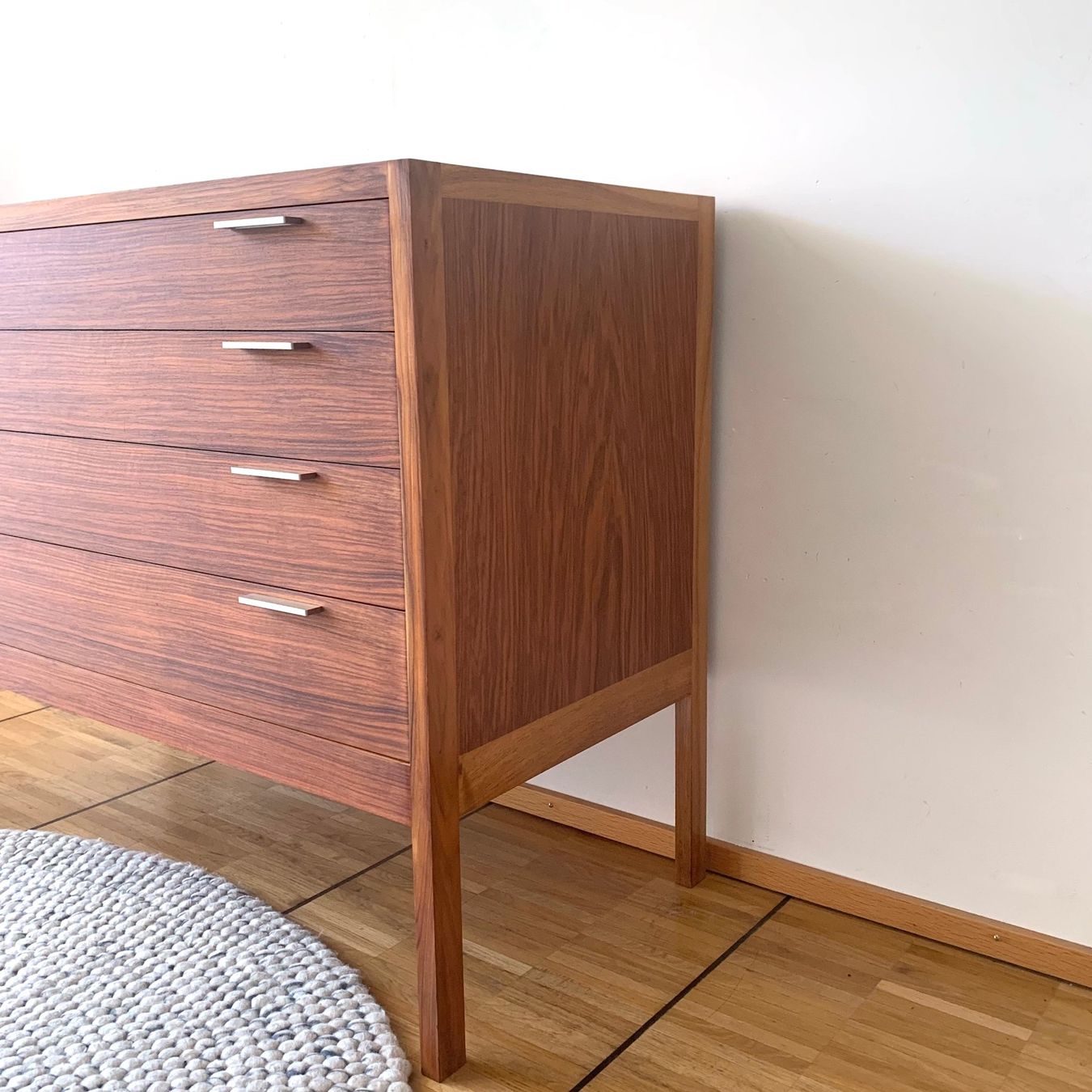 Cassettiere: Kommode/Sideboard aus den 60/70er Jahren – Usato da Winterthur venduto da Trouvailles-77 7