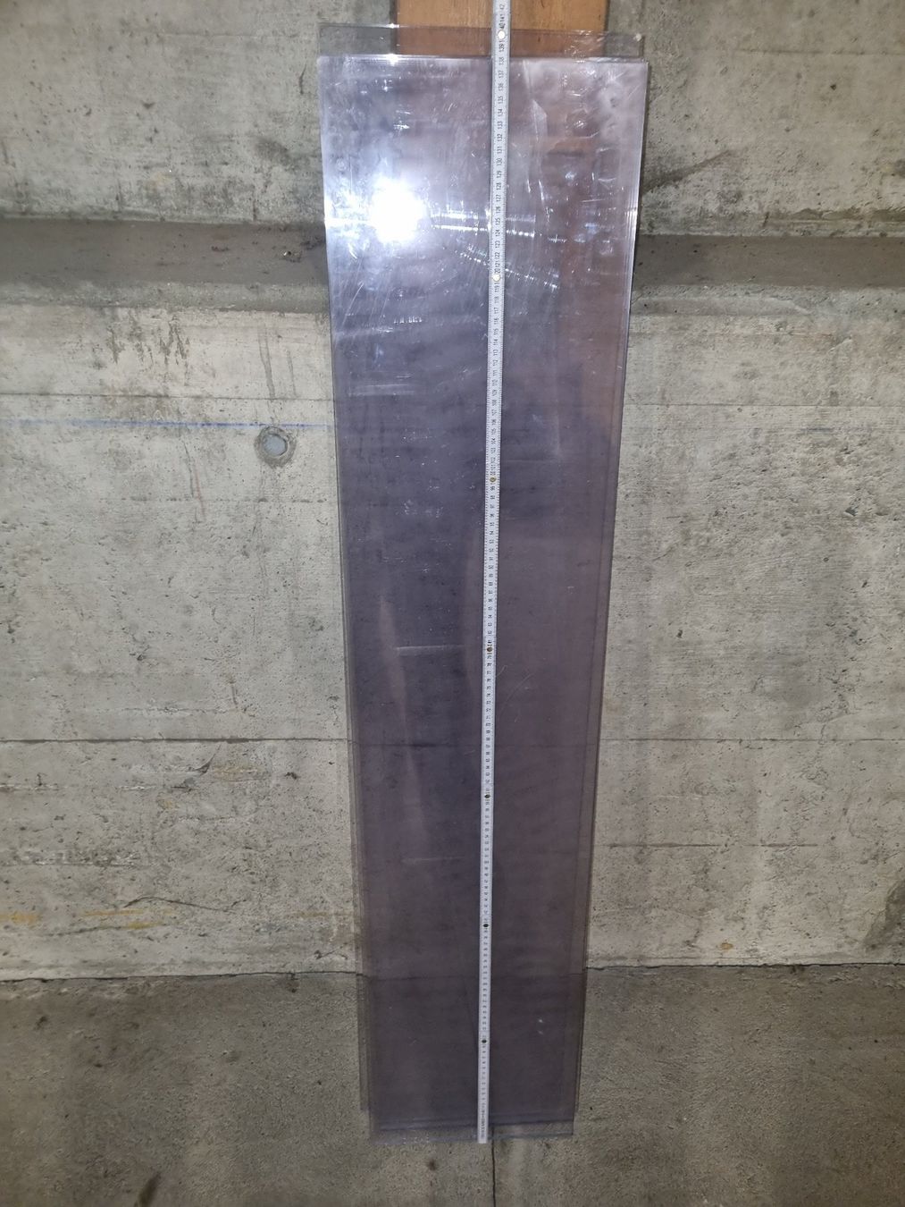 Servierplatten: Plexiglas Acrylglas 30 x ca. 140 x 1 cm Modellbauer – Gebraucht aus Savièse von Laguinee 4