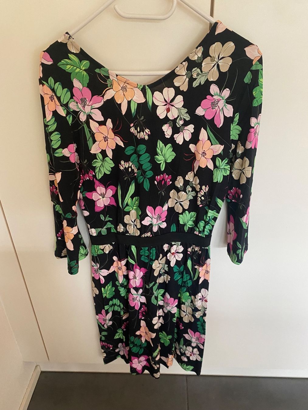 Vestiti: Sommerkleid Aaiko S NEU – Nuovo (secondo la descrizione) da Oberglatt ZH venduto da jul_nhy7 1