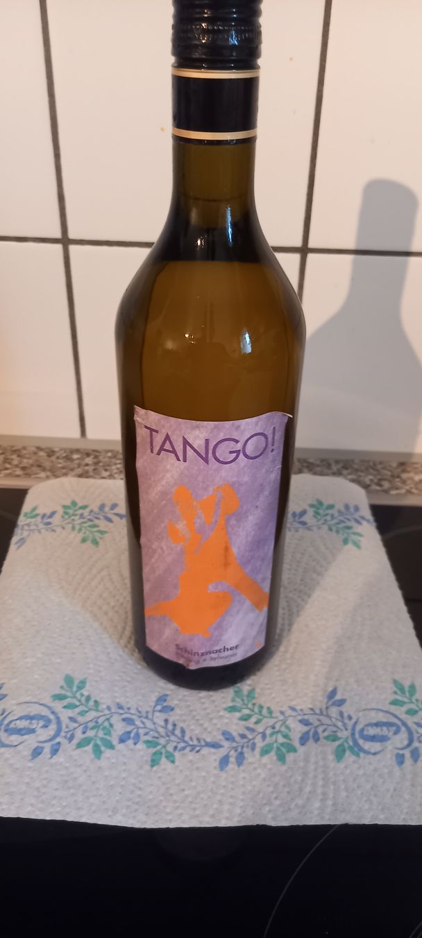 Vino: Schinznacher Tango! Riesling x Sylvaner, / 681 – Nuovo (secondo la descrizione) da Knutwil venduto da Virginia007