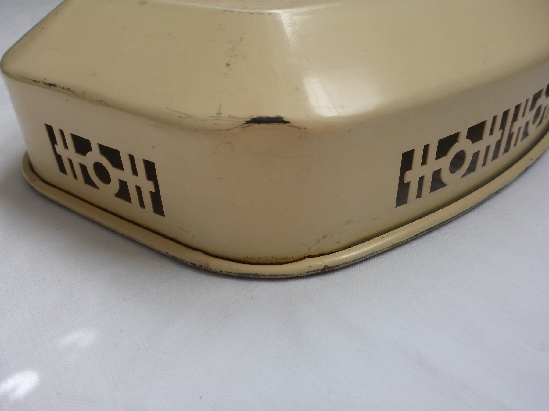 Contenitori & Simili: emailierter Brotkorb Vintage – Usato da Zürich venduto da leia12 6