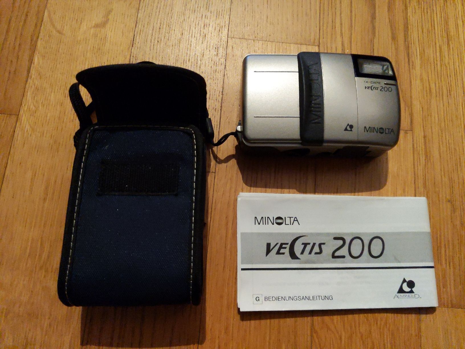 Minolta Fotocamera: Minolta Vectis 200 Xi-Date Kompaktkamera mit Tasche – Usato da Hauptwil venduto da ins_8rv7