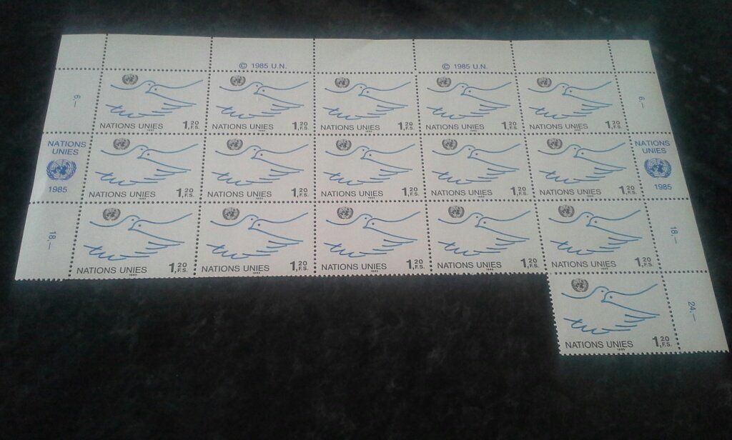 Tutti i francobolli: 56 CHF - ONU Briefmarken Postfrisch 1985 – Nuovo e nell'imballaggio originale da Chavornay venduto da didou2009 1