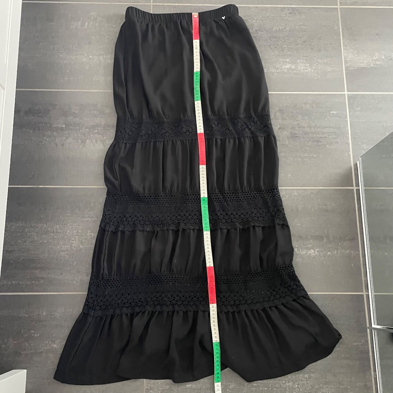 Guess Gonne: MAXI LONG GUESS SKIRT BLACK – Nuovo (secondo la descrizione) da Agno venduto da Ali99 3