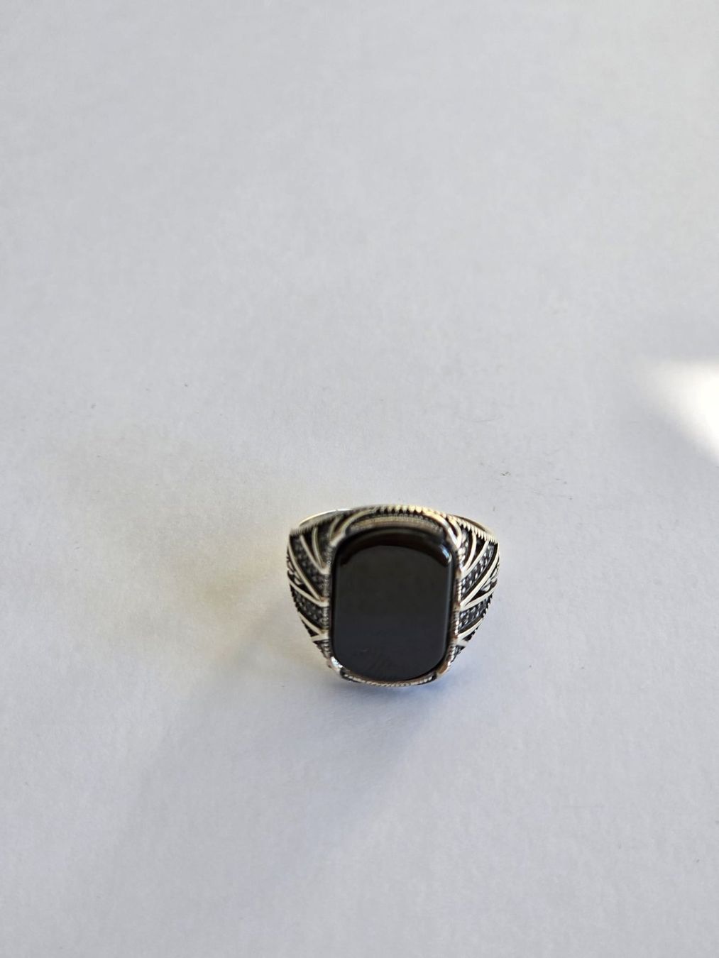 Onyx Anelli: Bague en argent, Onyx, taille 57 – Nuovo e nell'imballaggio originale da Neuchâtel venduto da NIDAVELIR