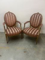2 antike Armsessel Louis XVI Stil Nussbaum ca. um 1880