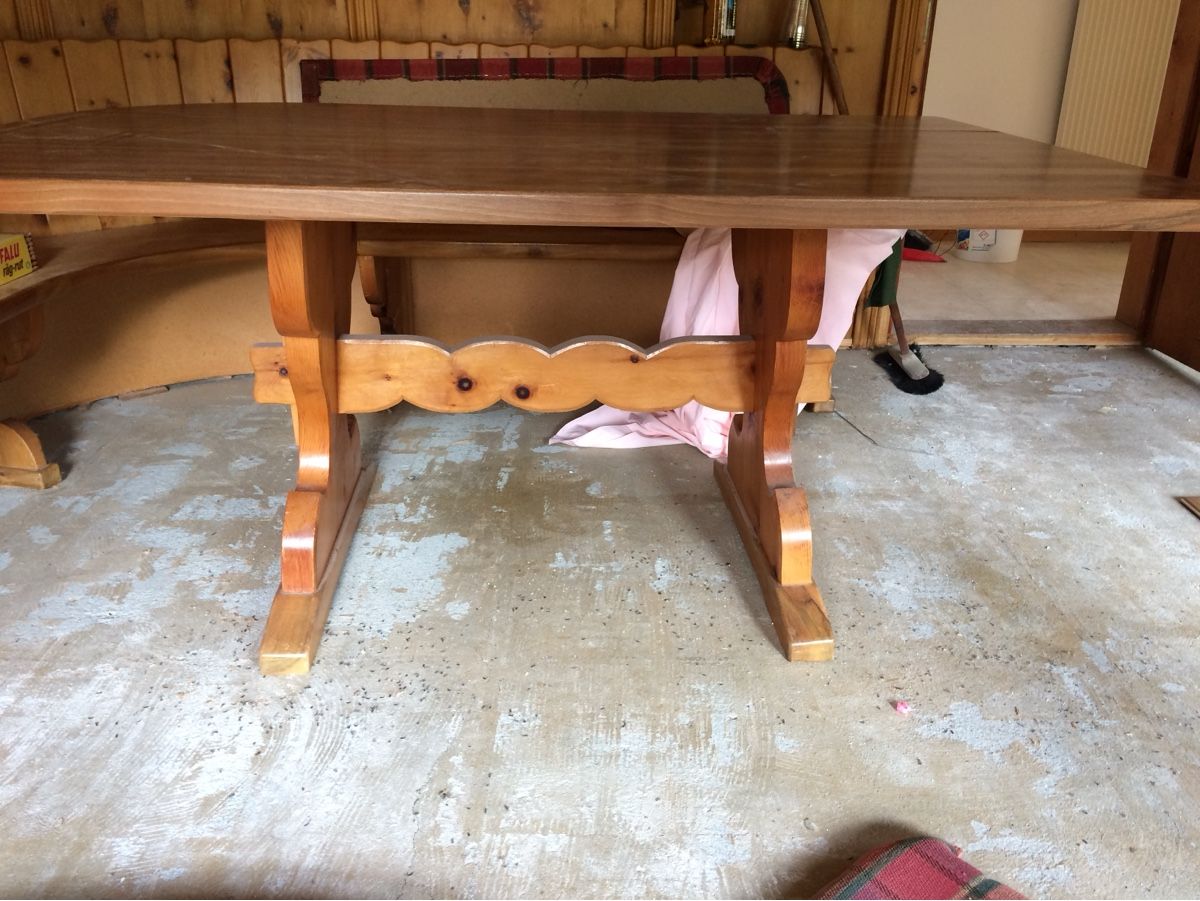 Tables: Tisch Nussbaum / Arve – D'occasion à Almens par bsundrix 2