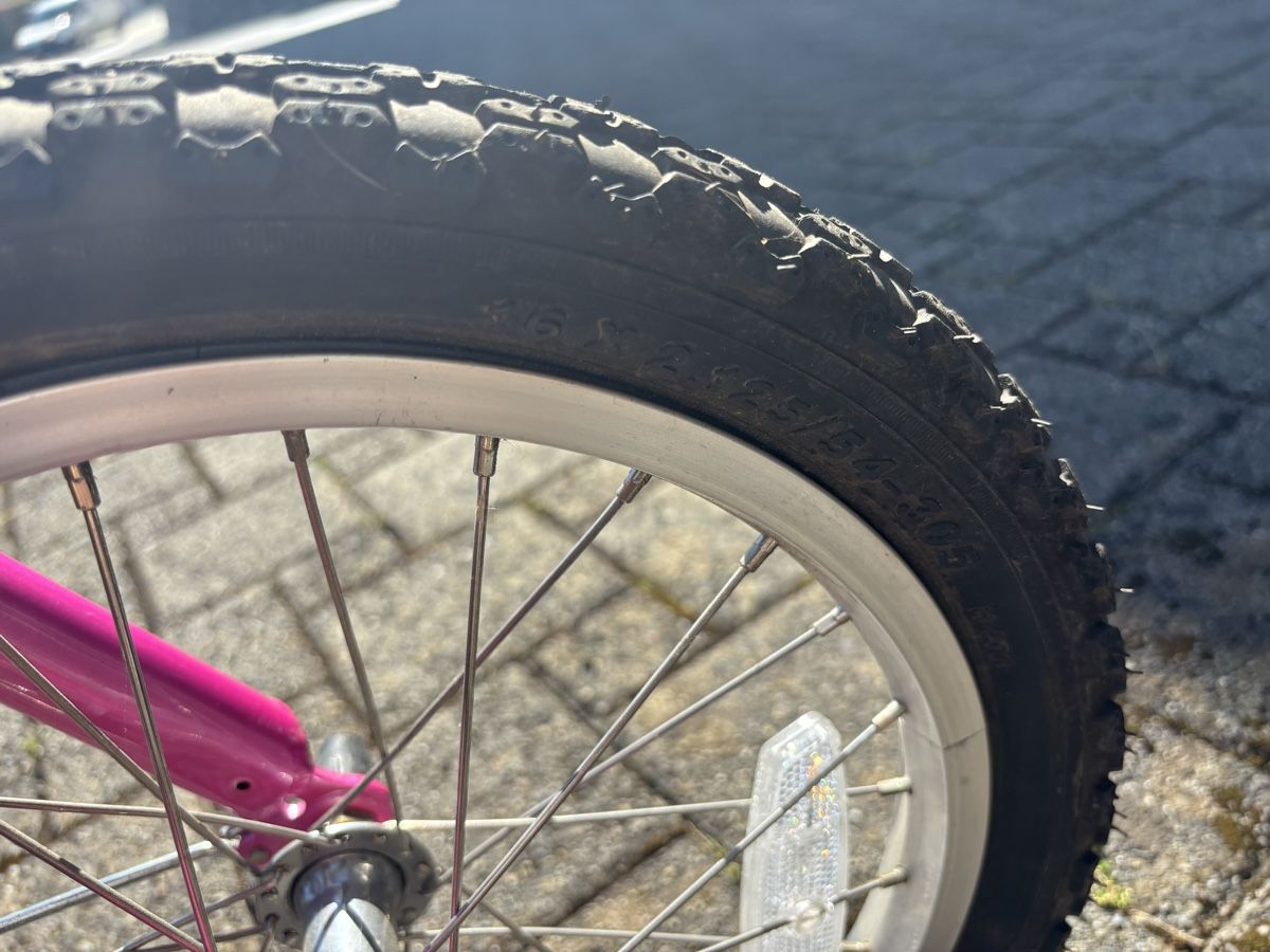 Leopard Biciclette: Kinder Velo Leopard Pink 16 Zoll gebraucht – Usato da Oberuzwil venduto da def7miri 5