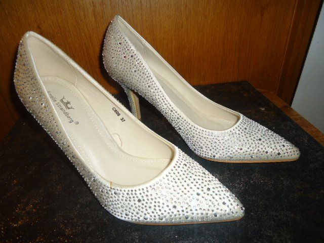 Scarpe da donna: Pumps Damen Grösse 37 – Usato da Zürich venduto da liquidation-cobra 1