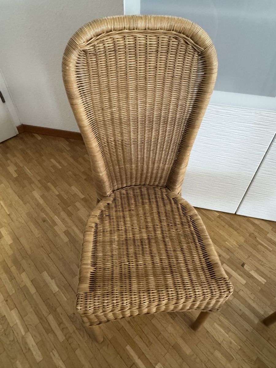 Sedie: Lot de 4 chaises en bois – Usato da Genève venduto da AS27 3