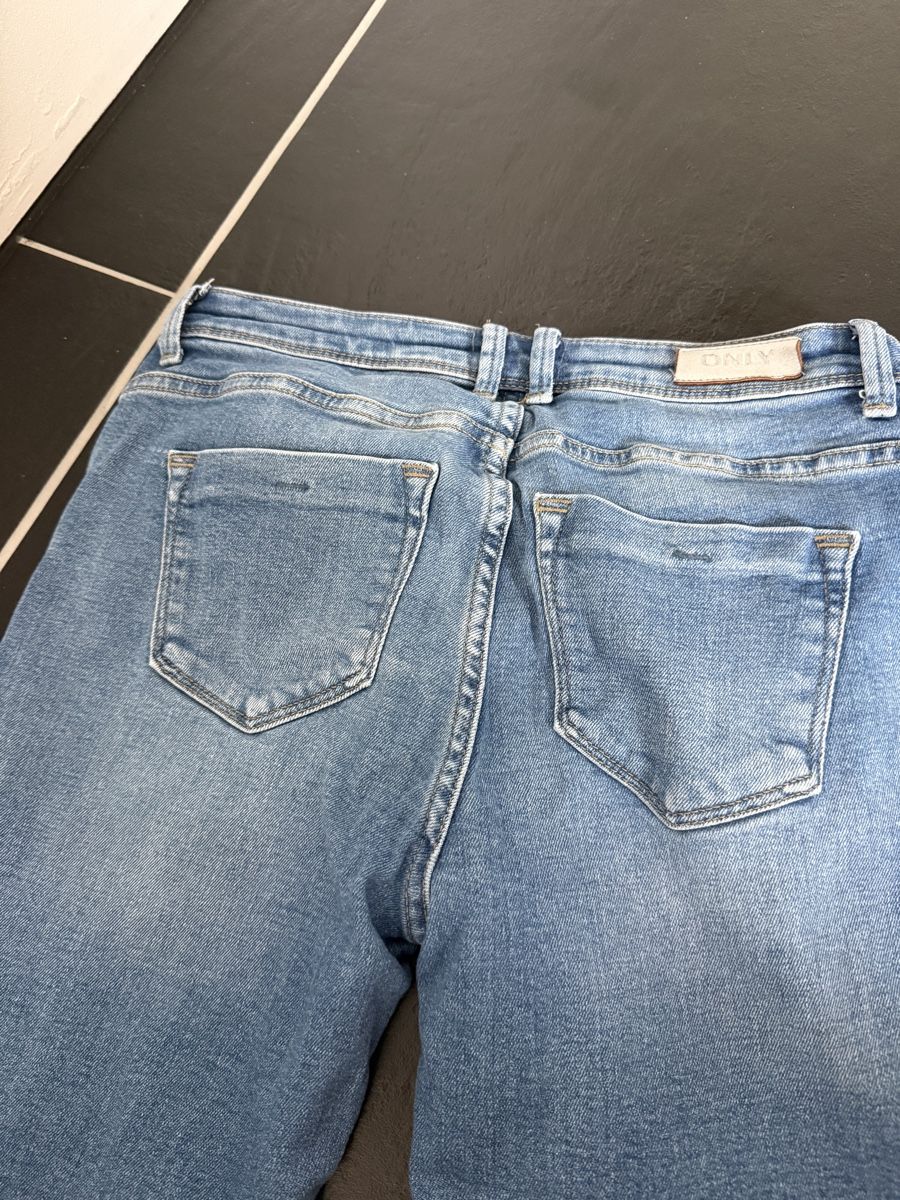 Lotti di vestiti: Kleiderpaket Damen Gr.40  L – Usato da Heimberg venduto da Jumadakele 9