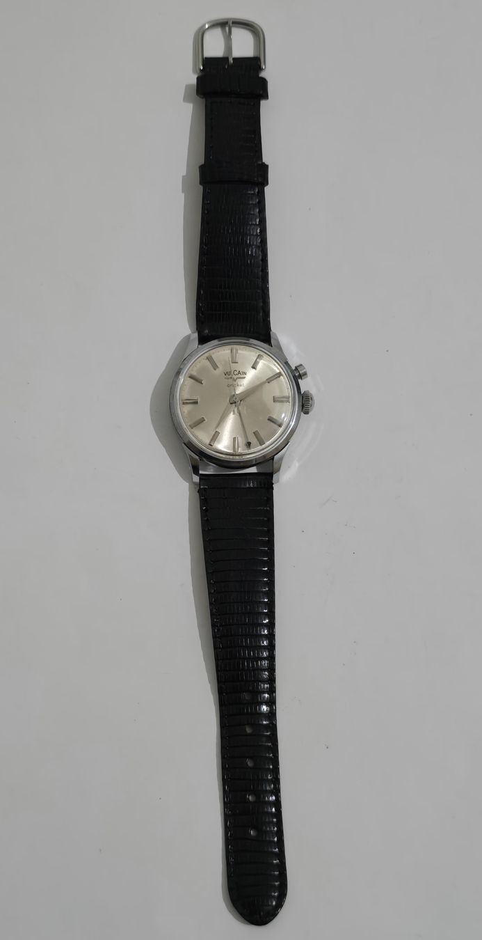 Vulcain Uhren: Montre Vulcain Cricket – Gebraucht aus Les Acacias von watinjo 1