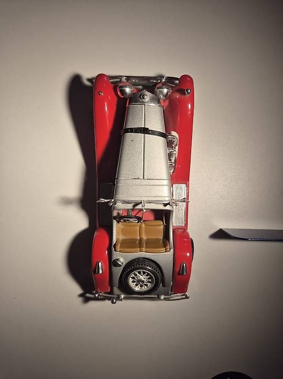 Modellautos: Burago MERCEDES SSK 1/24 – Gebraucht aus Echallens von cha_6vnf 3