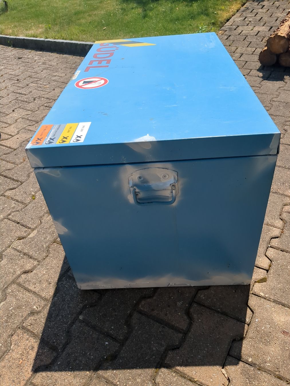 Recipients et similaires: Blaue Metall/Blech Werkzeug Box – D'occasion à Reutigen par pe.sp 1