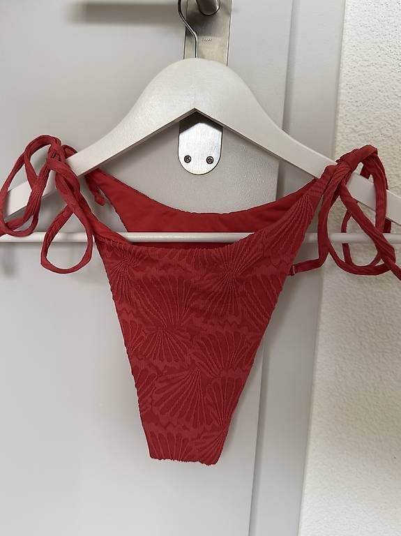 Badekleider & Bikinis: Bikini mit Muscheloptik – Gebraucht aus Bleienbach von Chi_Cari 2